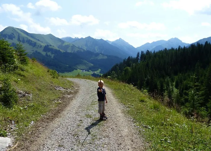 Haus Resi Берванг